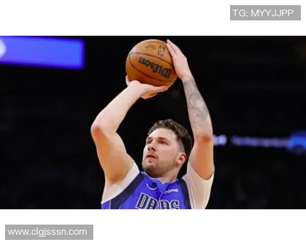 亚特兰大老鹰鏖战劲敌全场激烈对攻展现惊人团队实力